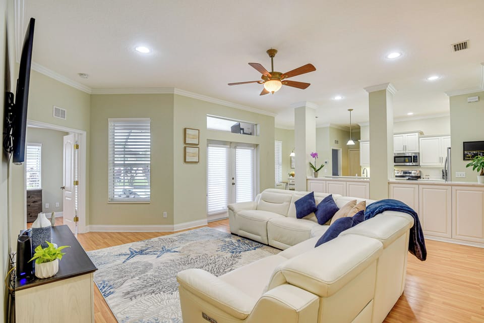 Living Room | Single-Story Home | Free WiFi | Central A/C & Heating