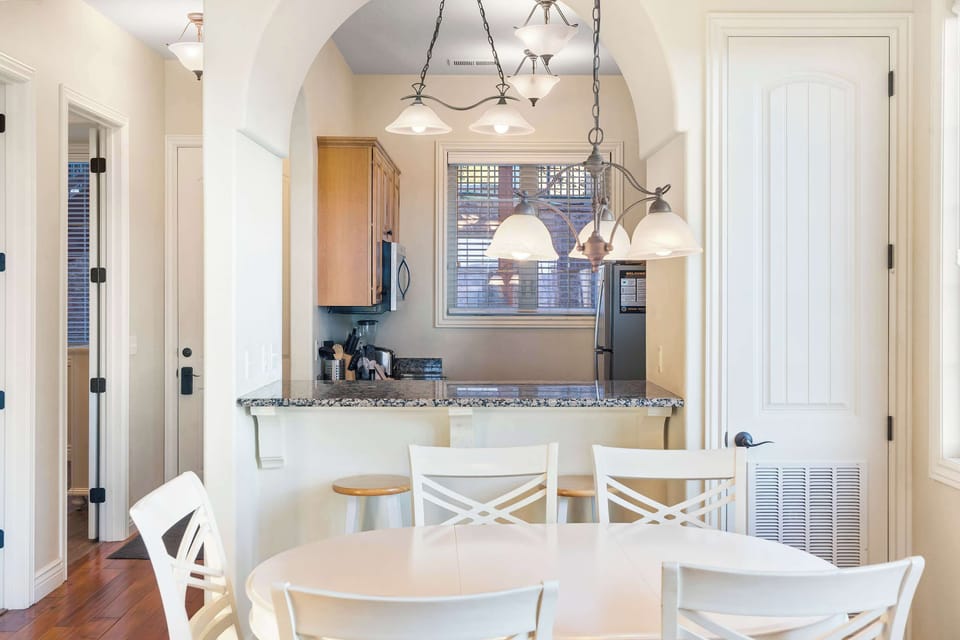 Dining table for up to 6 with additional seating