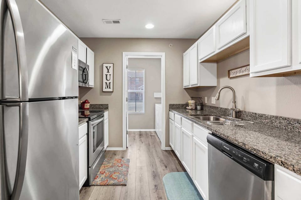 Fully equipped kitchen