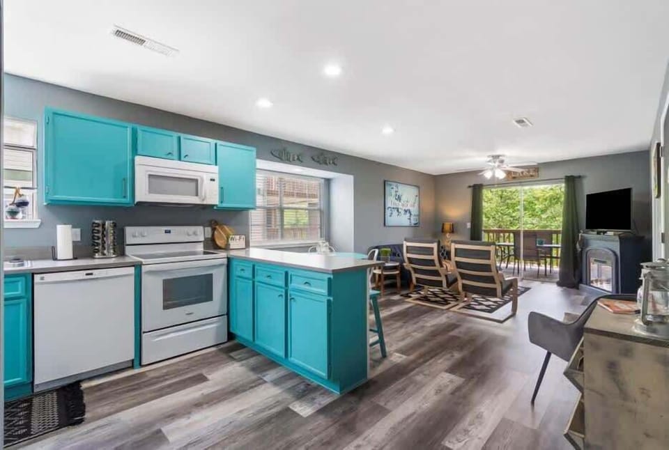 Unit 3 – The open Kitchen & Living/Dining Area offers plenty of space for the whole family