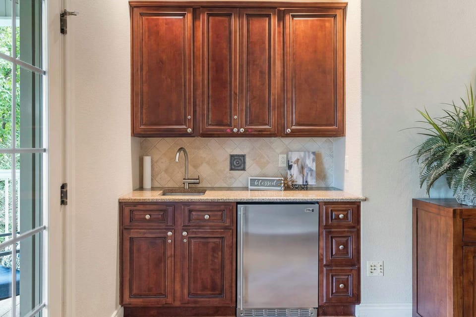 Wet Bar