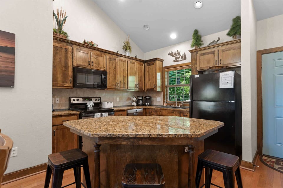 Kitchen bar counter with seating for 3