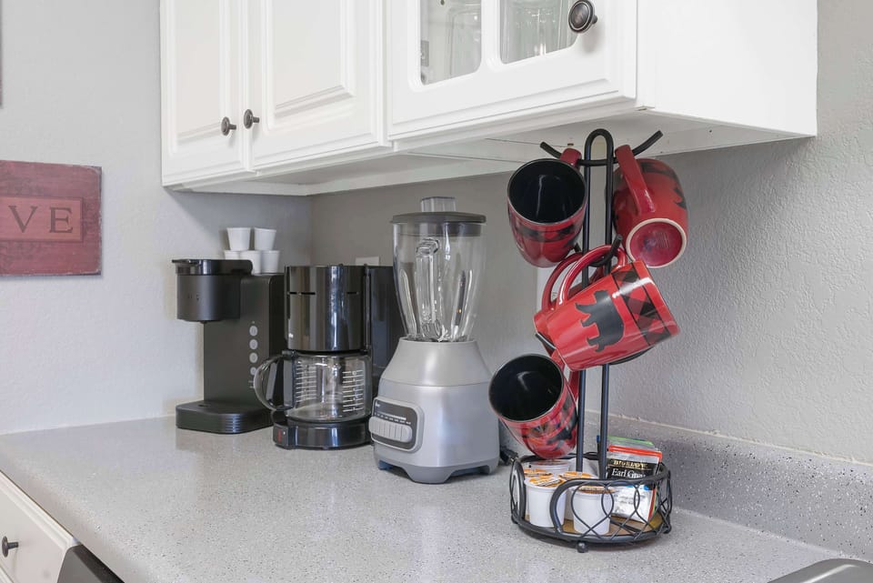 Kitchen has all your needs