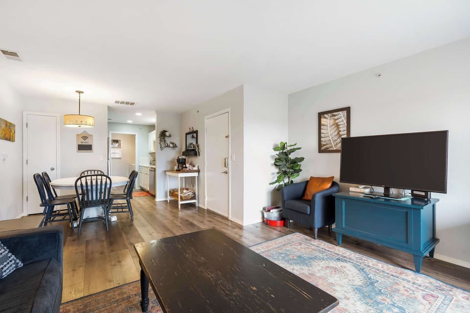 Curl up in the bright living area and stream your favorite shows