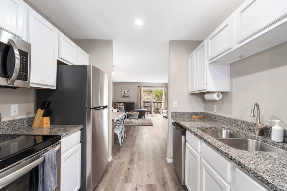 Fully equipped kitchen