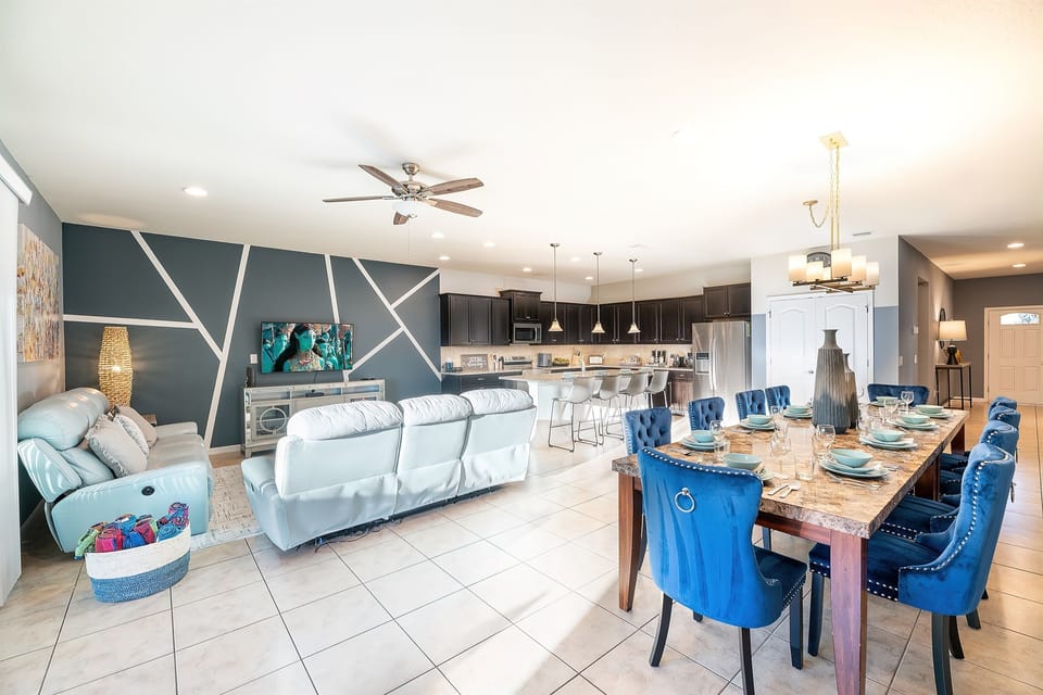 Living and Dining Area