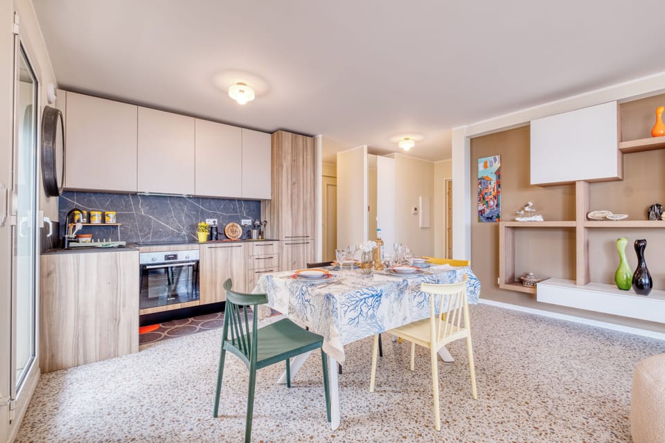 Kitchen and dining area