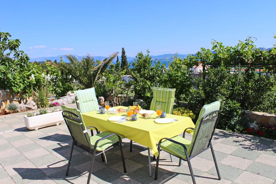 terrace