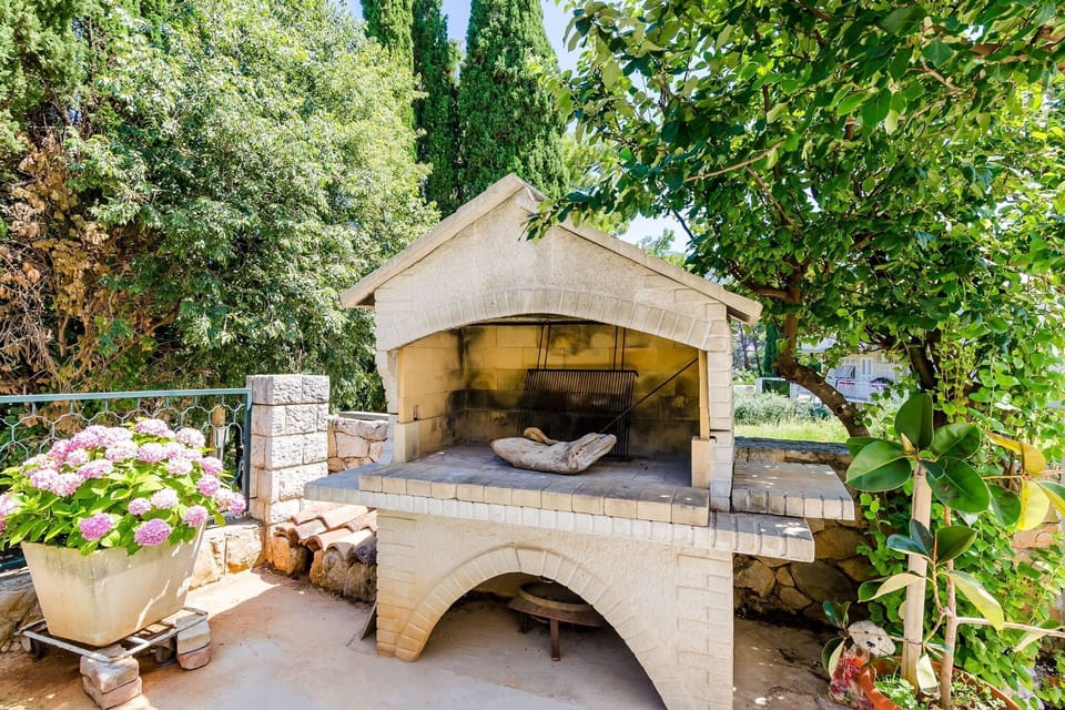 Holiday Home Facilities and Services