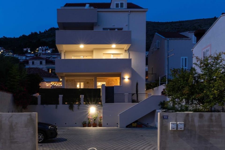 Holiday Home Facilities and Services