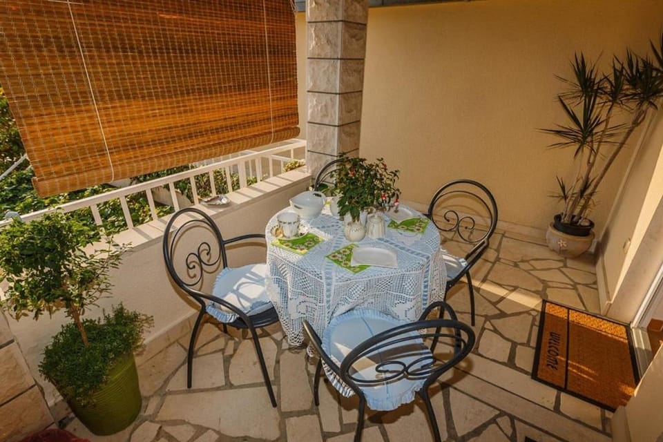 terrace