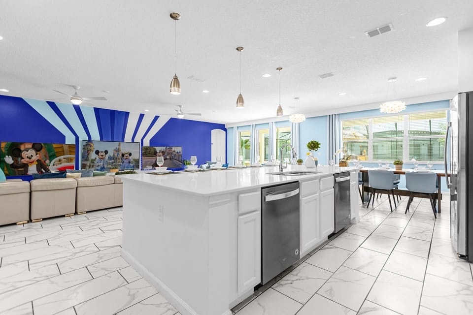 Fully Equipped Kitchen with Bar Seating