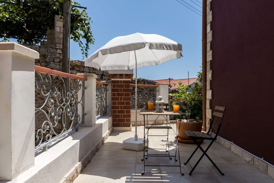 terrace