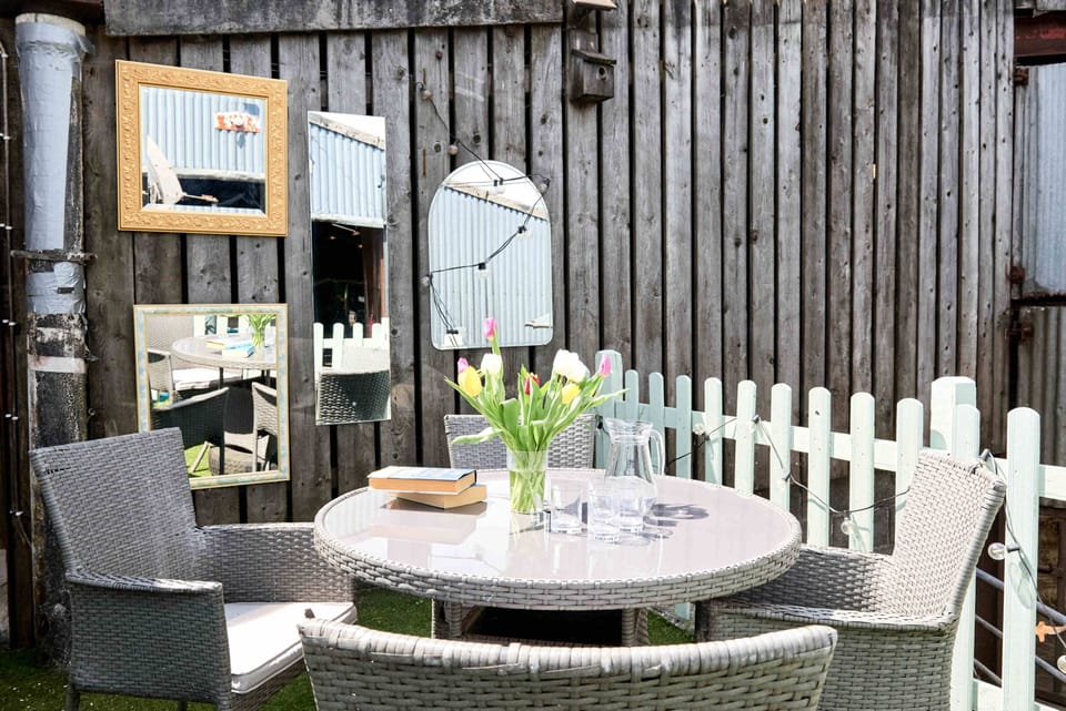 Llysfaen Cottage Patio 