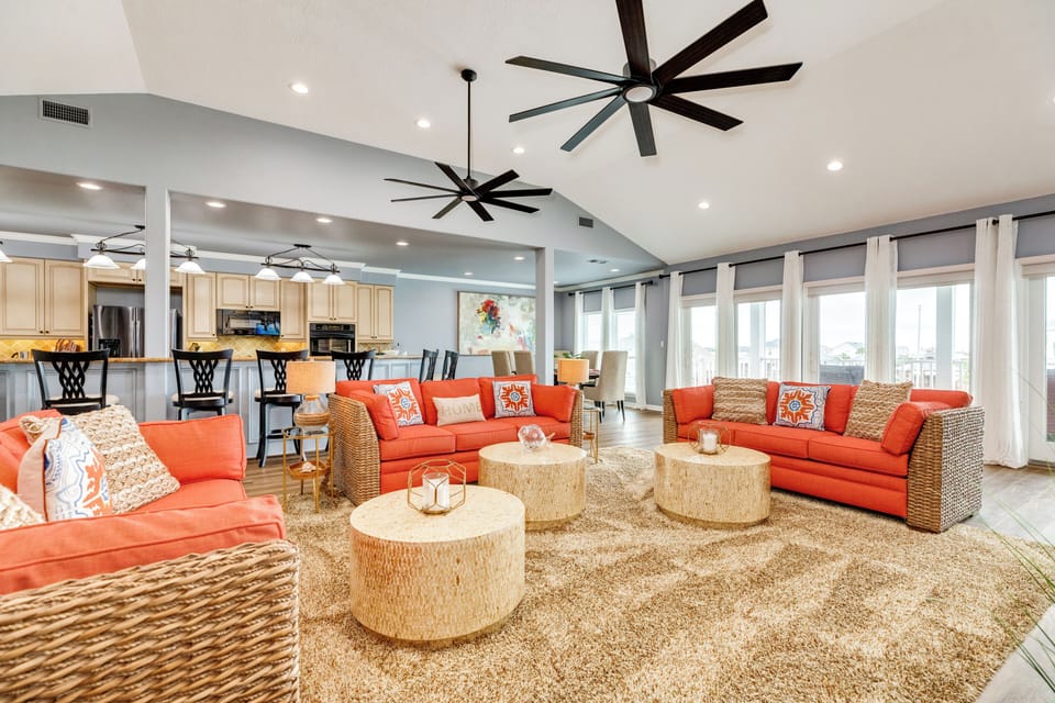 Plenty of seating for everyone on the comfortable couches