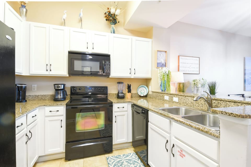 Palms 2113 - Fully Equipped Kitchen