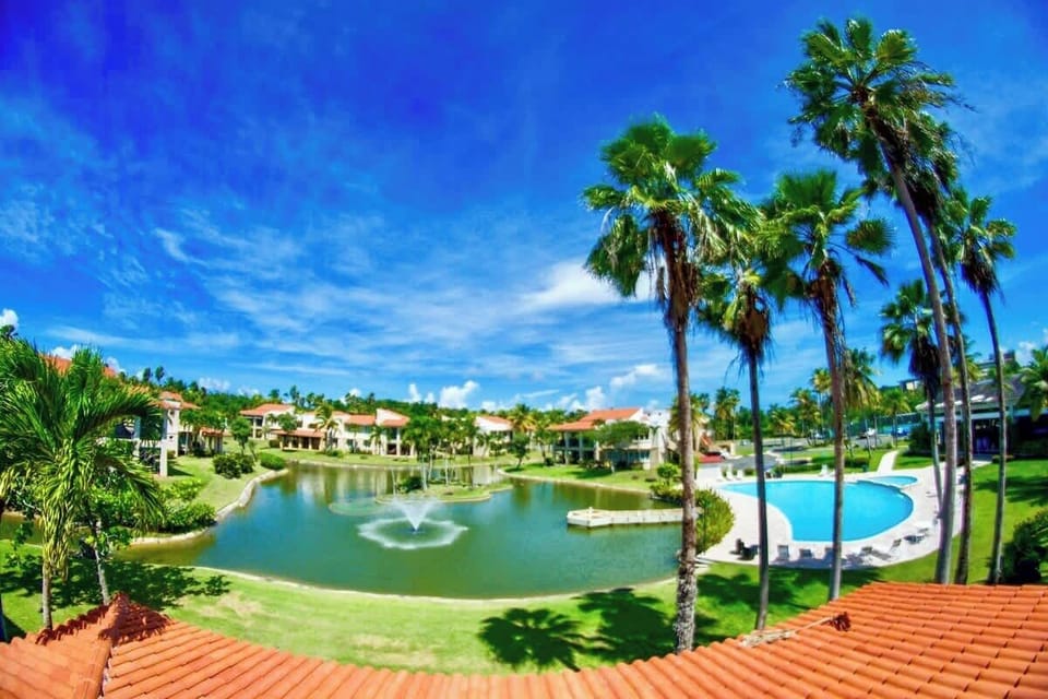 ⭐⭐⭐⭐⭐
"The villa is in gated community right on the beach and we could walk out from our patio to the beach or pool in minutes." 