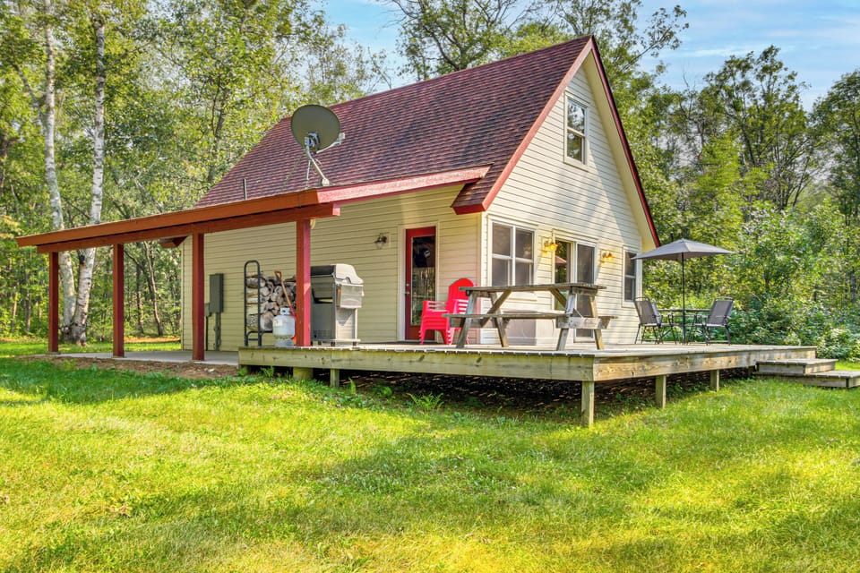 Exterior | Deck | Gas Grill | 2-Story Cabin