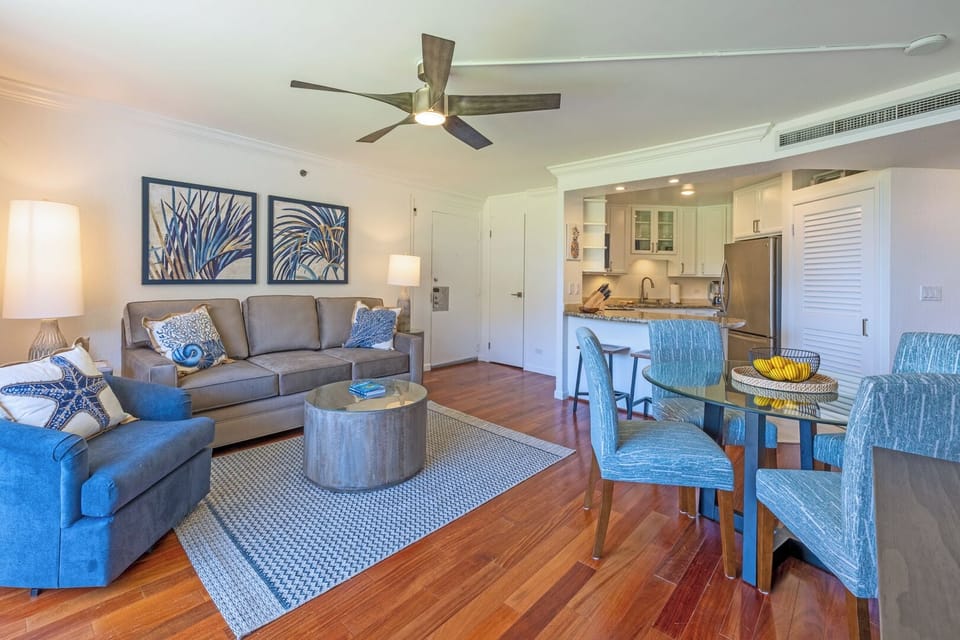 Kaanapali Shores 213 offers a seamless living layout, ideal for relaxing and entertaining.