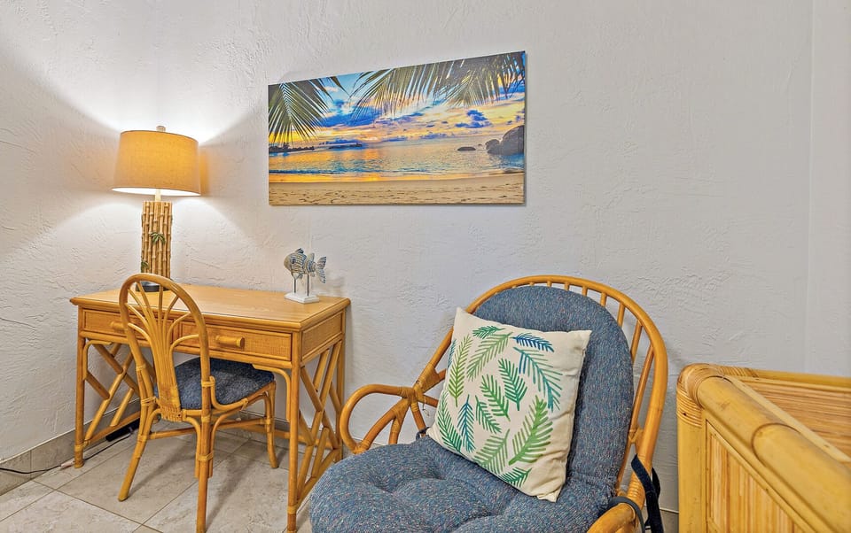 A quiet corner in Papakea K-105, perfect for reading, writing, or simply relaxing.