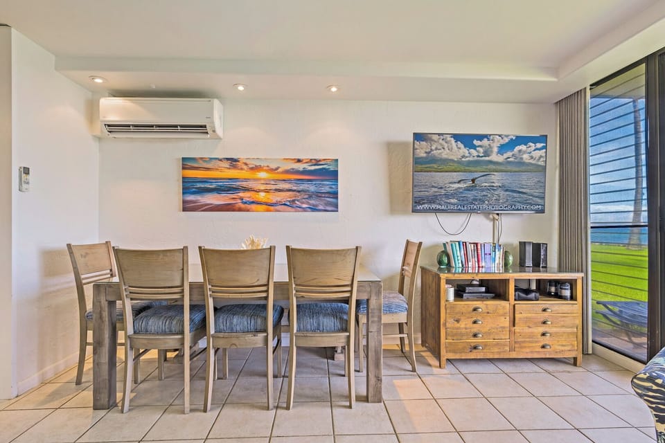 The dining area at Papakea L-106 seats six, perfect for meals with stunning sunset views