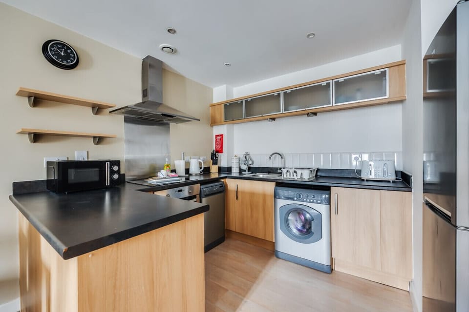 Fully equipped kitchen