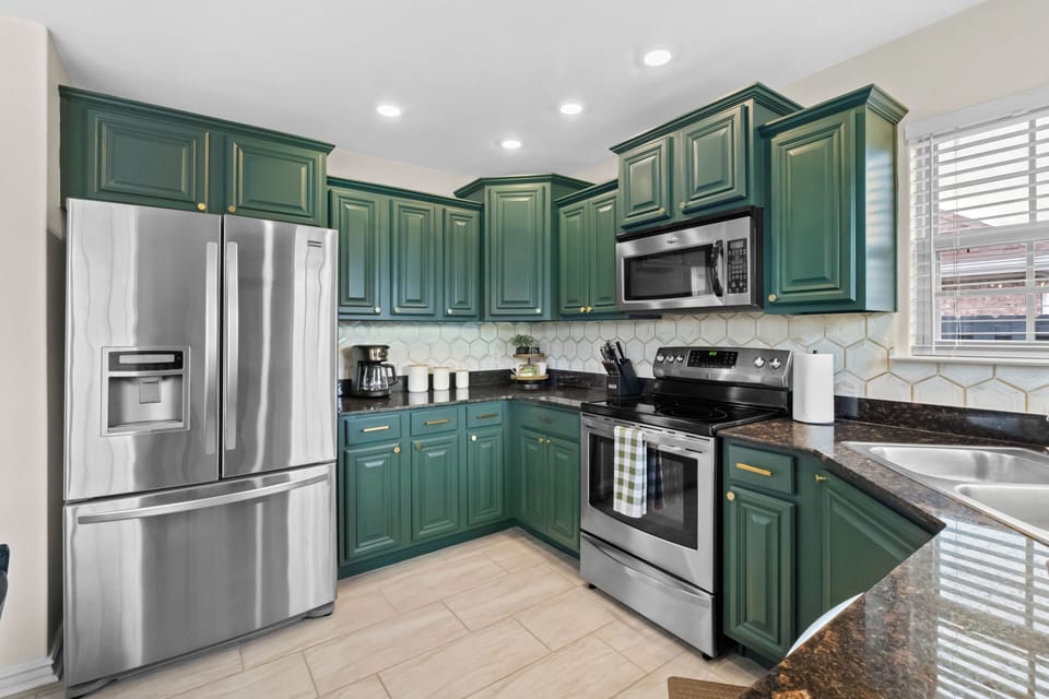 Fully stocked kitchen for all your cooking & baking needs!