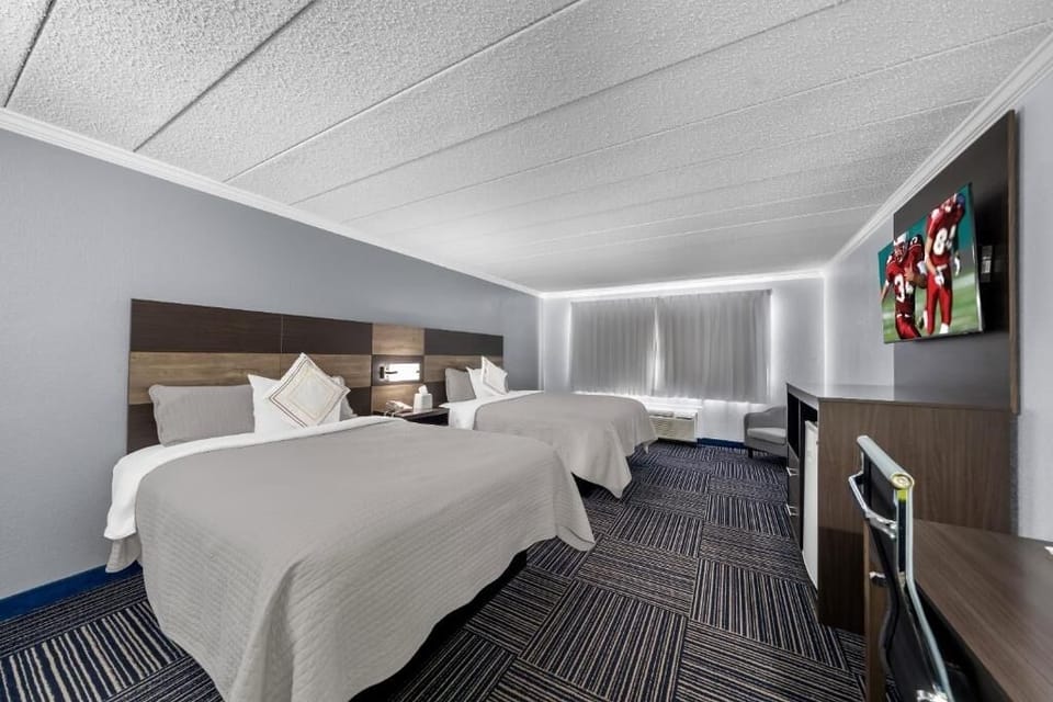 Unit with 2 Queen size beds