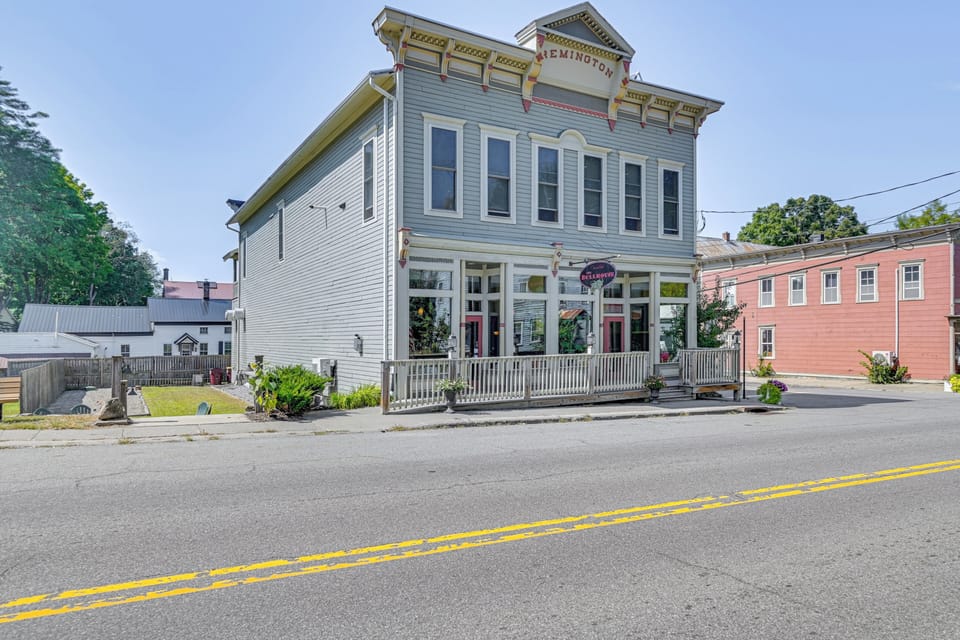 Exterior | 2nd-Floor Apartment | Walk to Restaurants & Shops