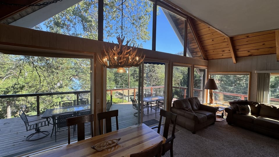 Family room Views