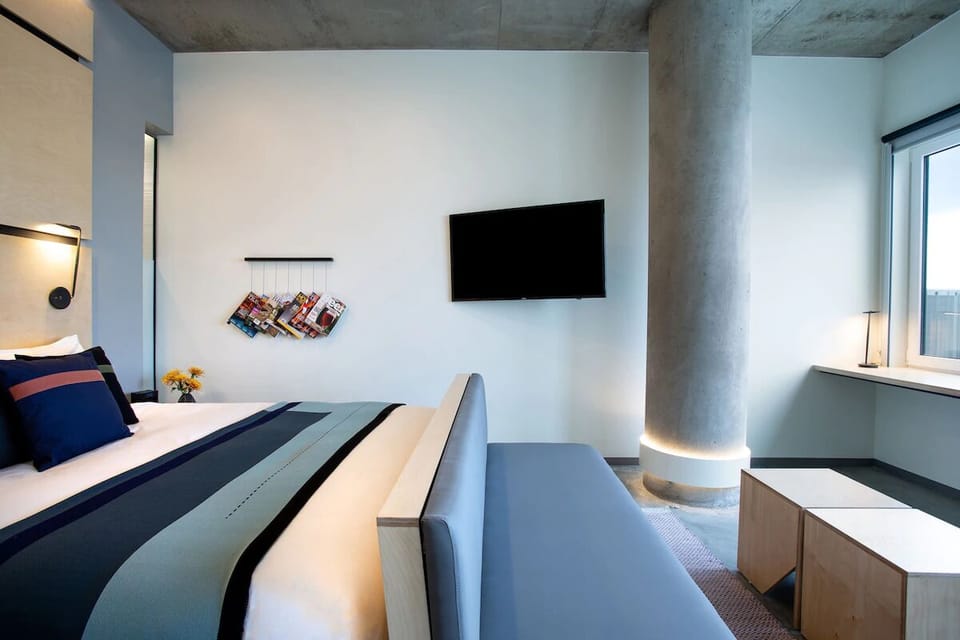 Sink into comfort with cozy seating and evening-ready accent lights.