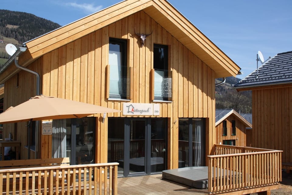 Holiday Home Exterior [winter]