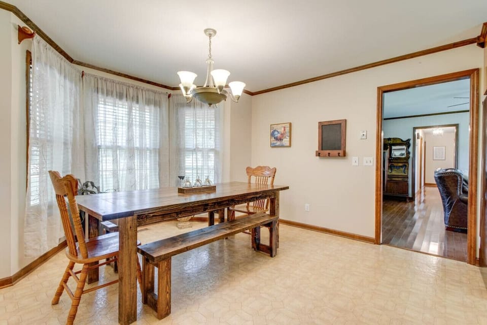 Dining room is off of the kitchen.