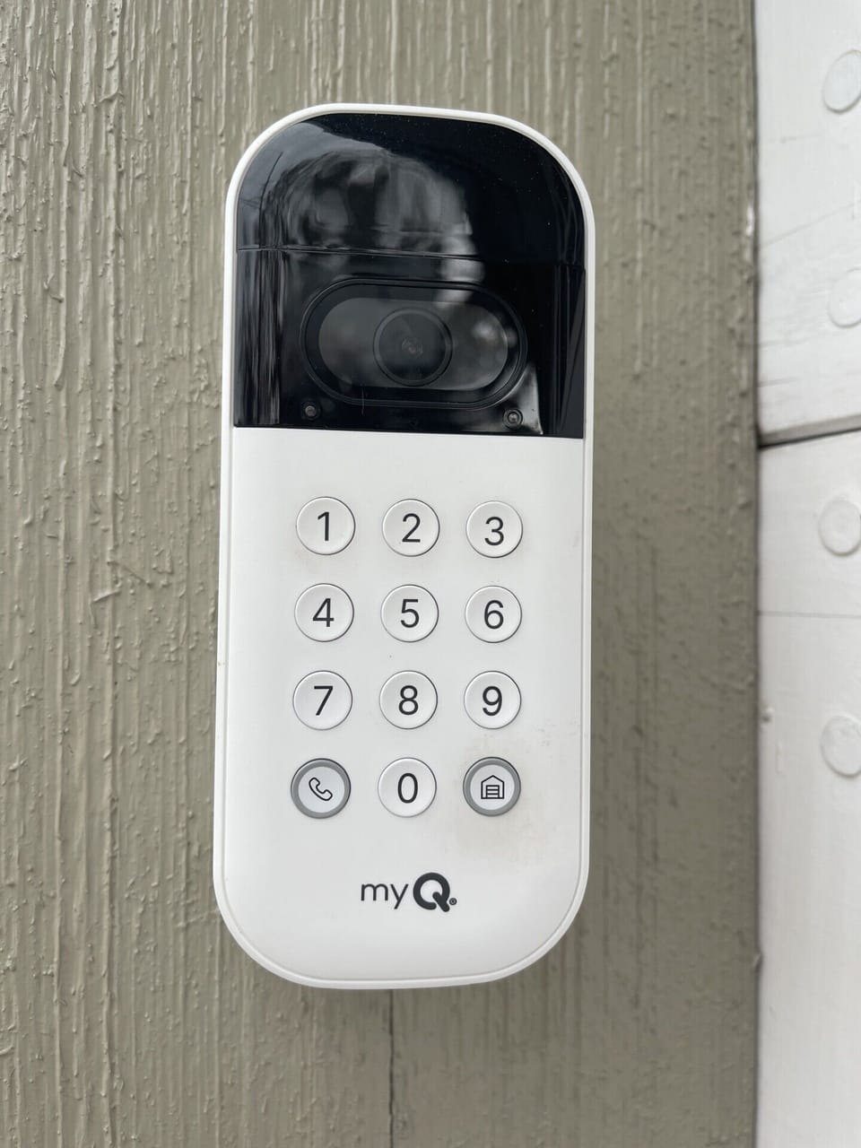 Control Pad to garage door