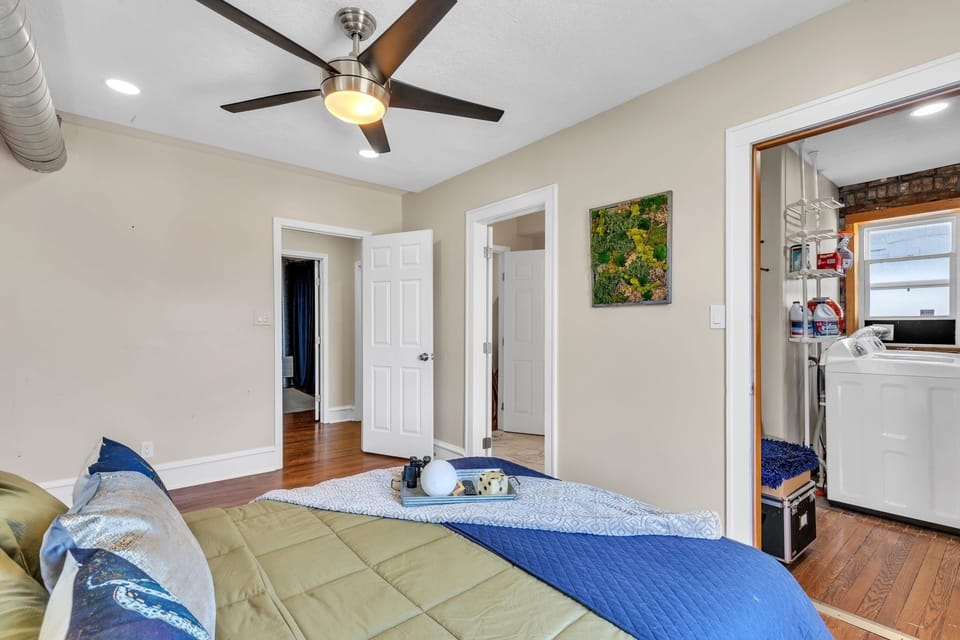 3 bedrooms, WiFi, bed sheets