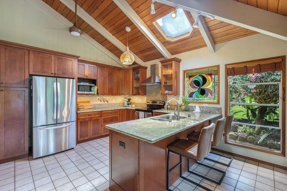 Fully stocked kitchen