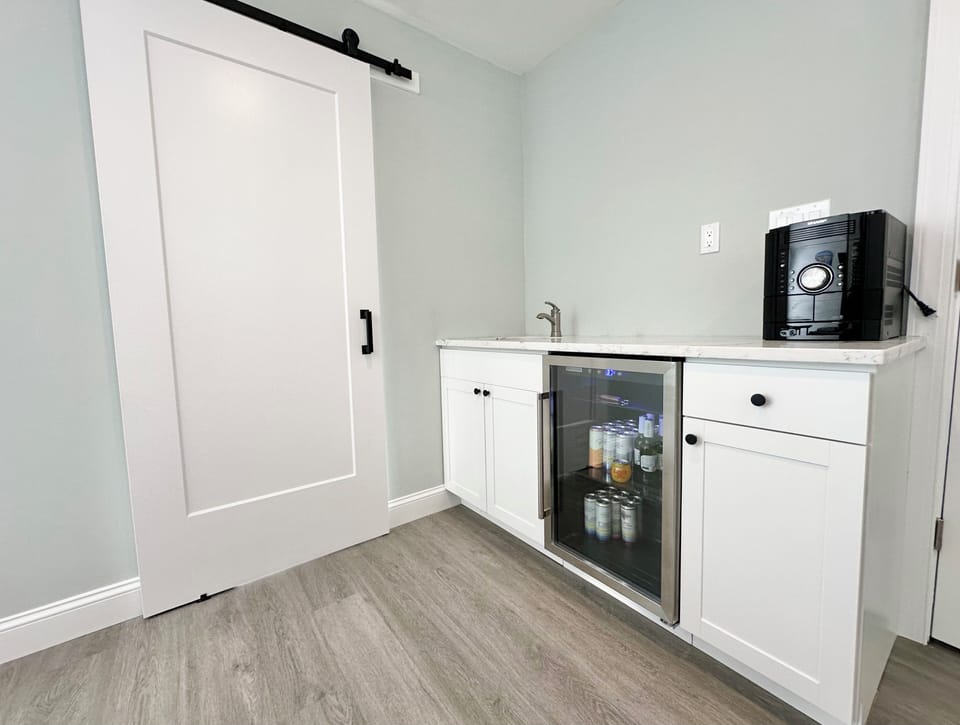 wet bar