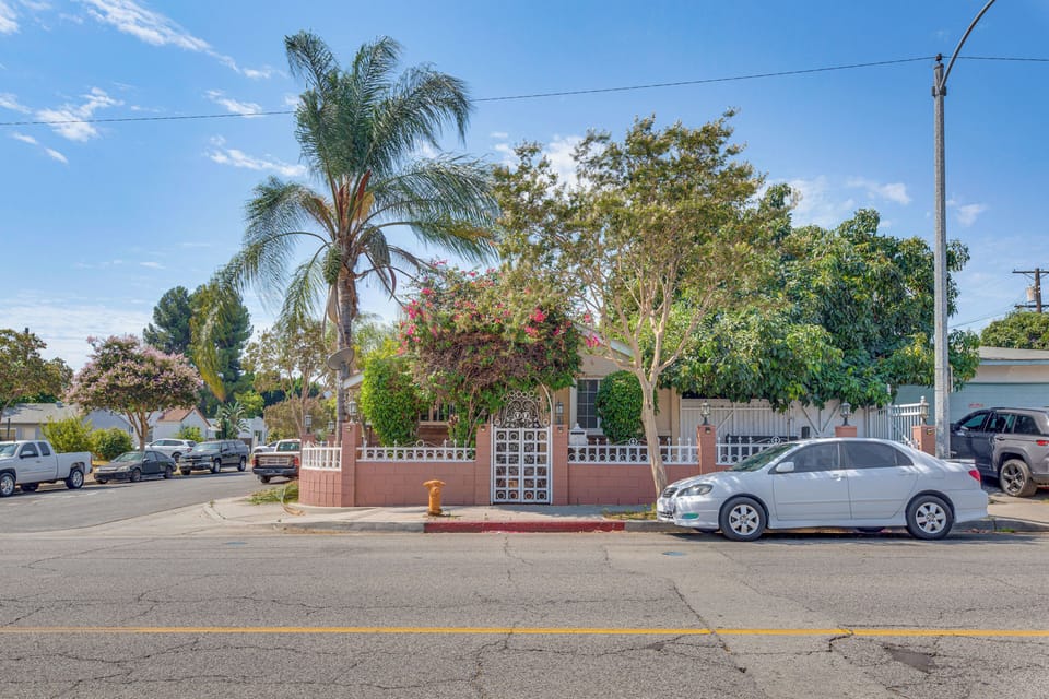 Single-Story House | Walk to Downtown Burbank Shopping & Dining