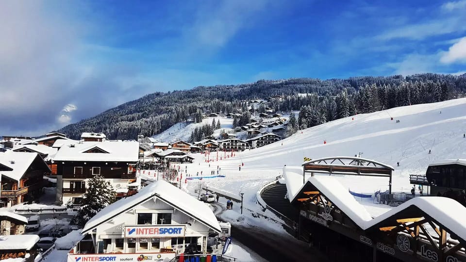 Snow and ski sports