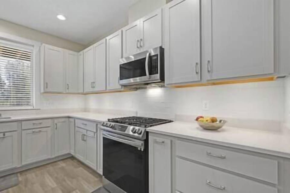 Oven & Microwave