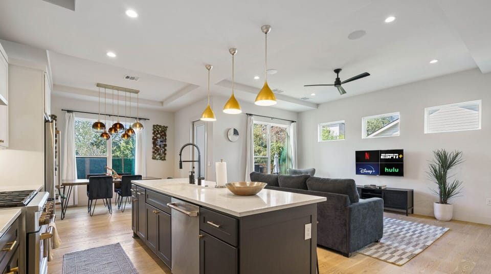 Fully equipped kitchen with all the essentials plus massive island