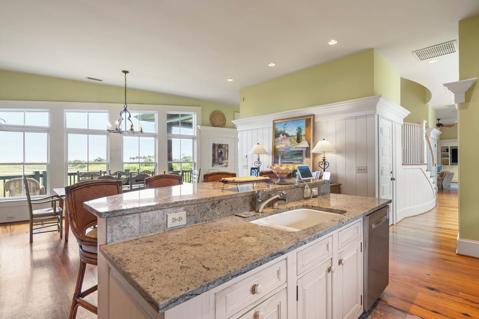 Kitchen and dining area
