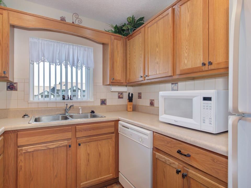 Whispering Pines 553 2 Bedroom Condo with Indoor Pool Outdoor Po
