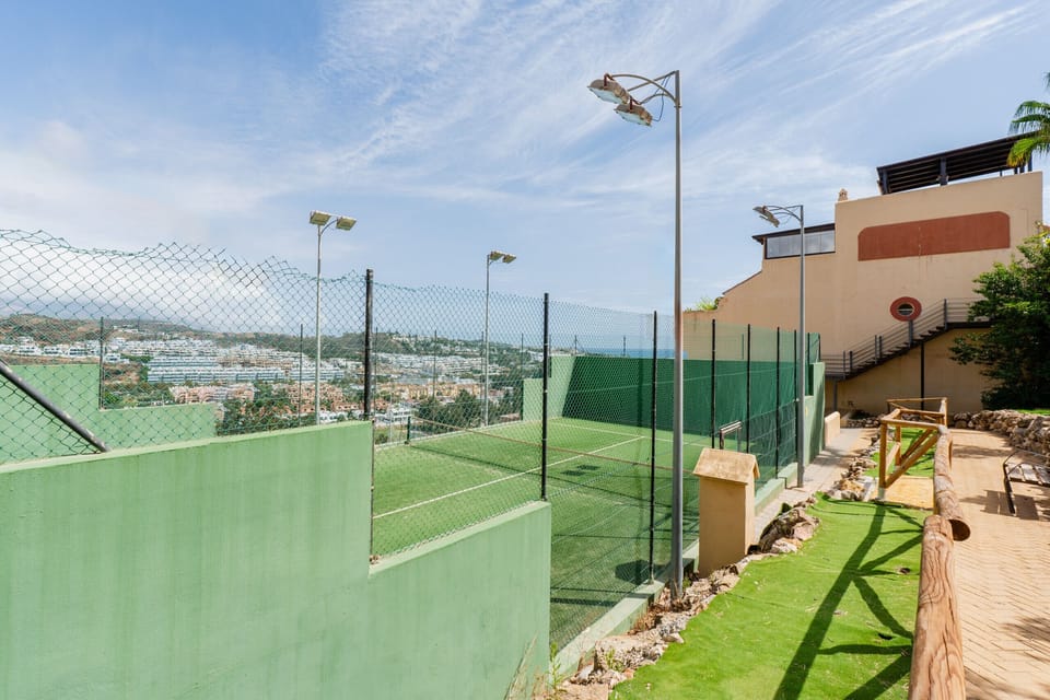 Sport court