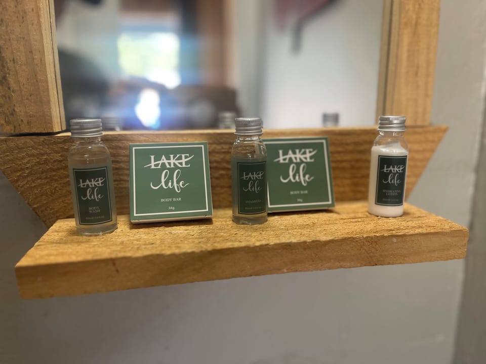 Complementary toiletries 