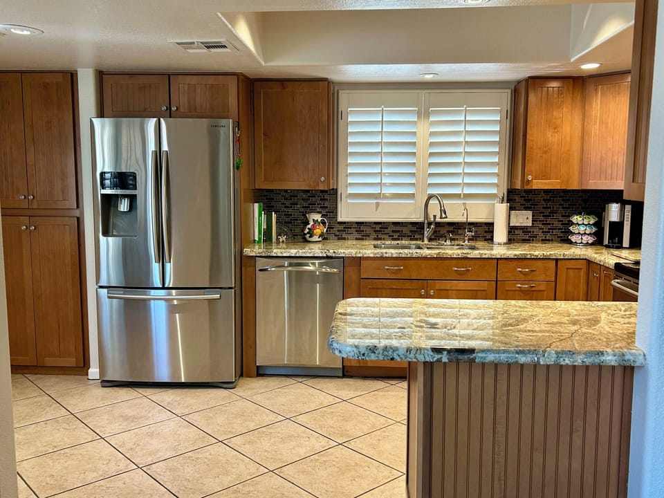 Kitchen with Everything You Need!
