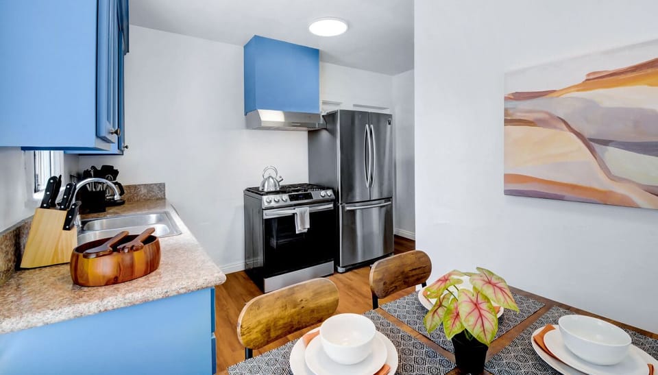 Whether you`re dining in or ordering local takeout, this table makes every meal special. #TravelSGV