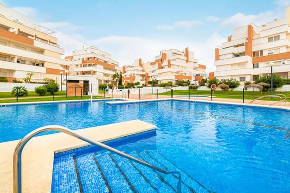 Holiday Home Swimming Pool
