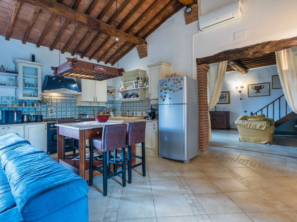 Property, Table, Furniture, Blue, Interior Design, Chair, Wood, Floor, Real Estate, Flooring