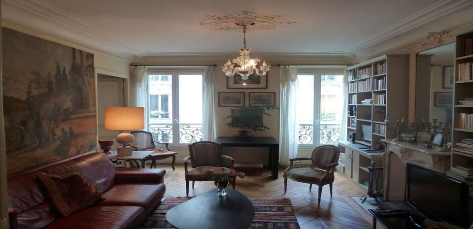 The living room
